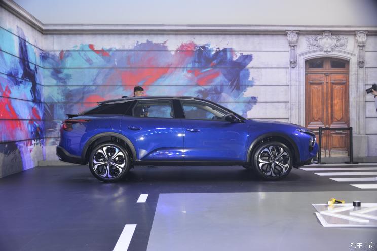 雪铁龙凡尔赛c5x最帅造型,新款雪铁龙凡尔赛c5x享不凡