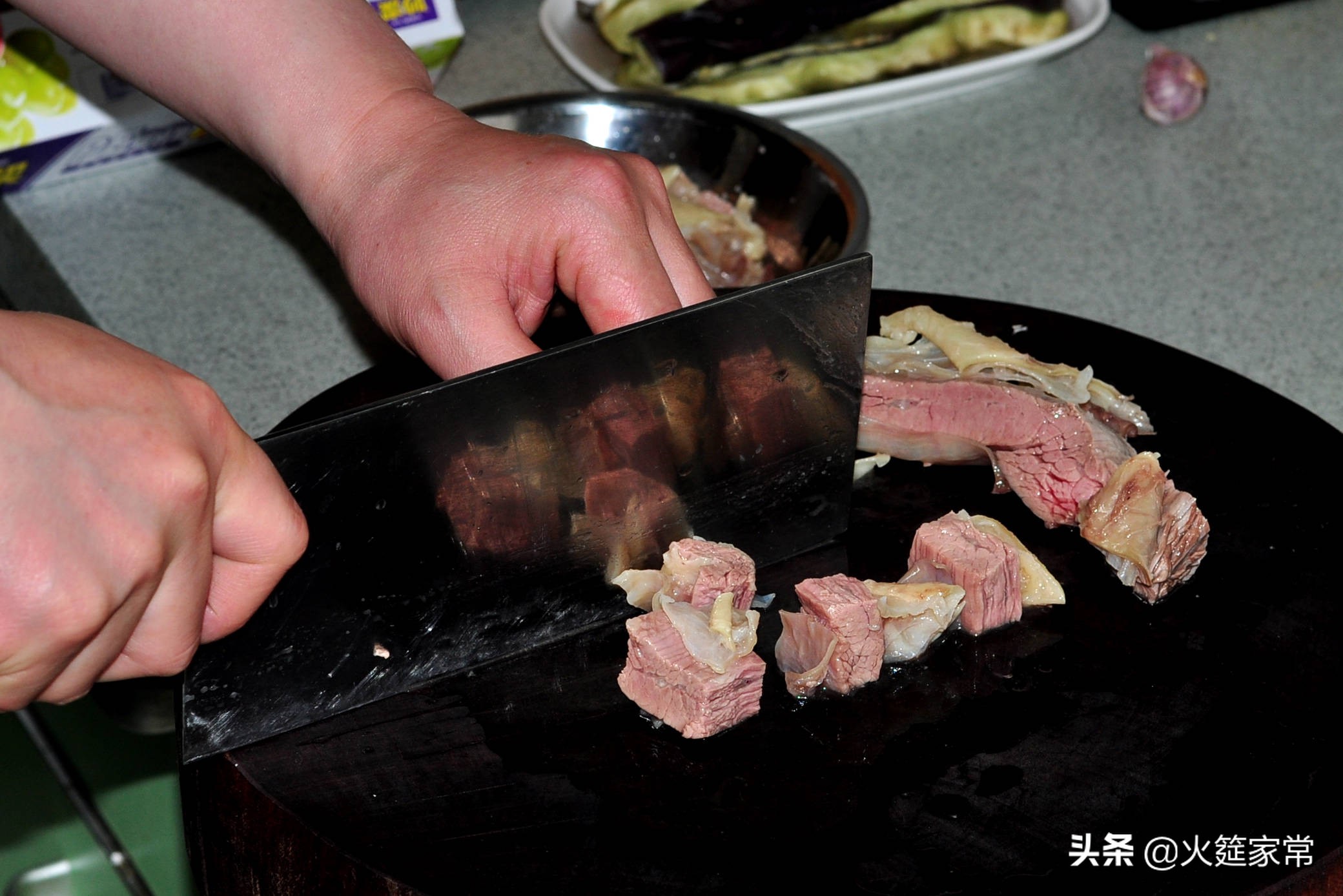 让人食欲大增的辣椒拌饭,牛肉盖浇饭很好吃
