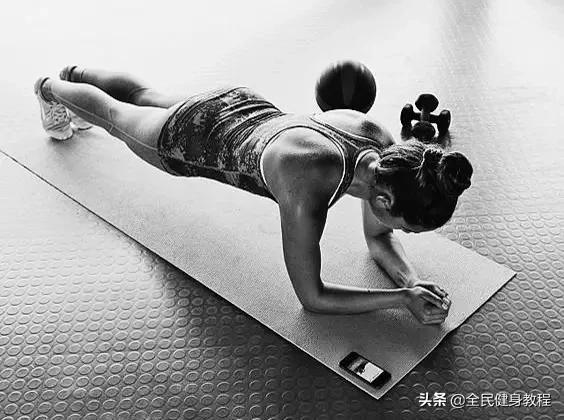 平板撑最长纪录是多少,4级平板撑等级