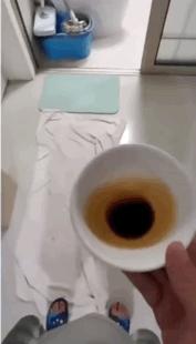 只能亮度调亮才能看得懂的梗,调高亮度才能看懂的梗