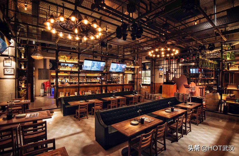 全国首家宝马MINI跨界西餐酒吧光谷开业，真的好吃