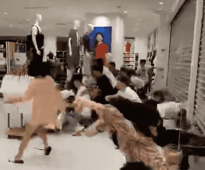 优衣库联名版为什么火了,一周营销热点