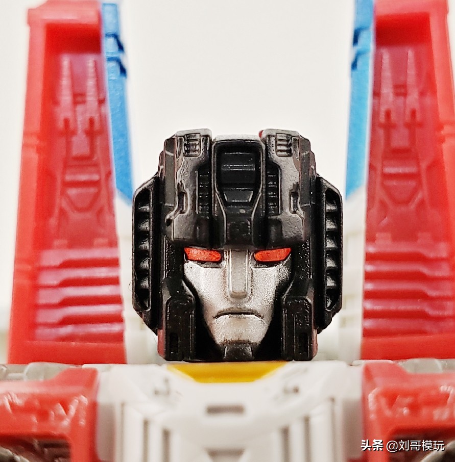 像变形金刚的玩具视频,盘点那些自动变形的变形金刚玩具
