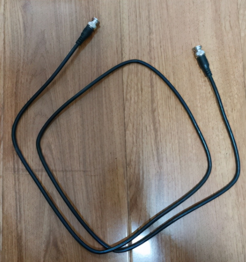 示波器怎么看导线图,示波器直接测量信号大小