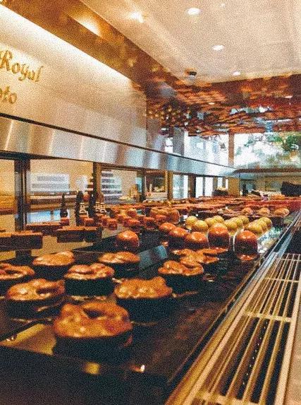 浜兘澶滄櫄绾冲噳,浜兘绾冲噳