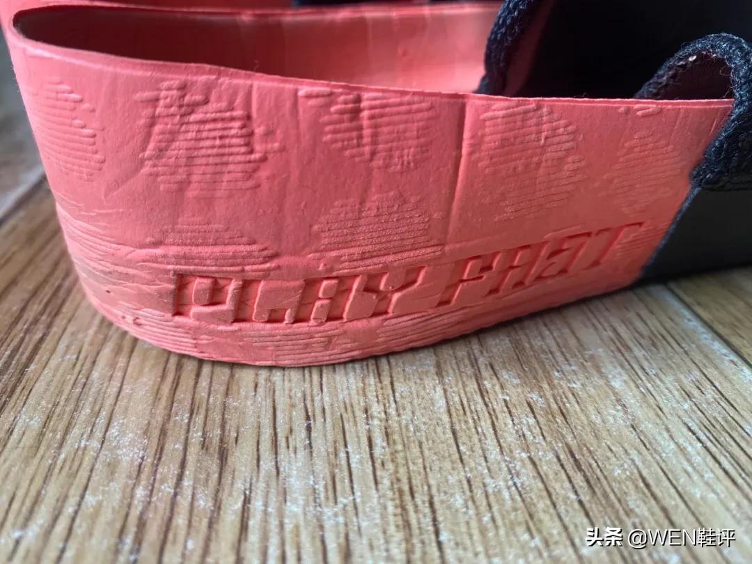 回顾科比上脚的10代战靴,生命的礼赞科比瓦妮莎