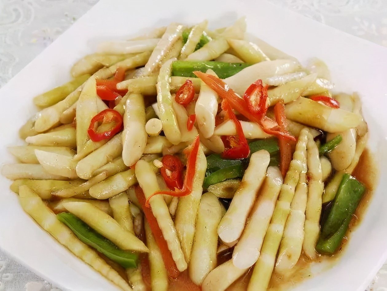 四月天山上春笋鲜,人间四月天春笋鲜