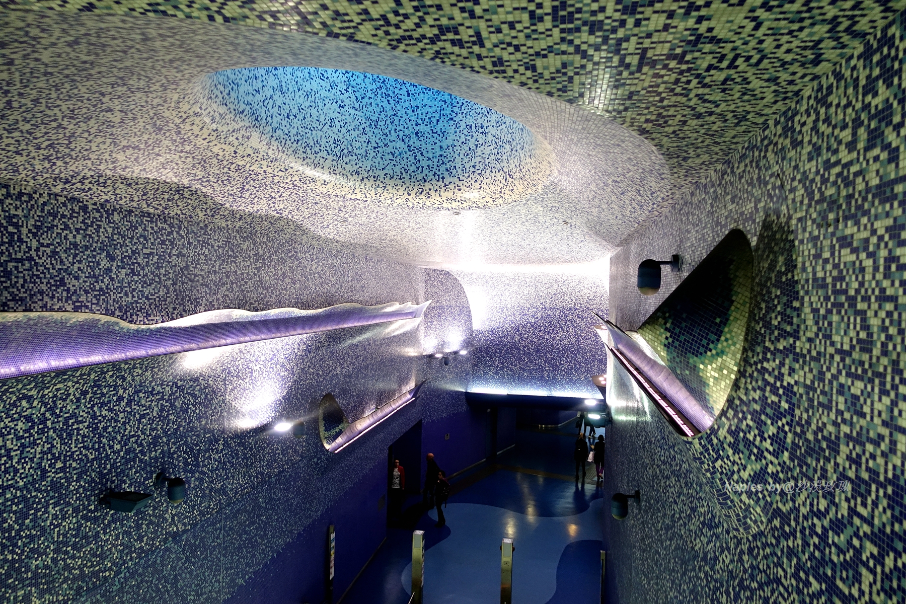 意大利那不勒斯老城市,那不勒斯在意大利的地位