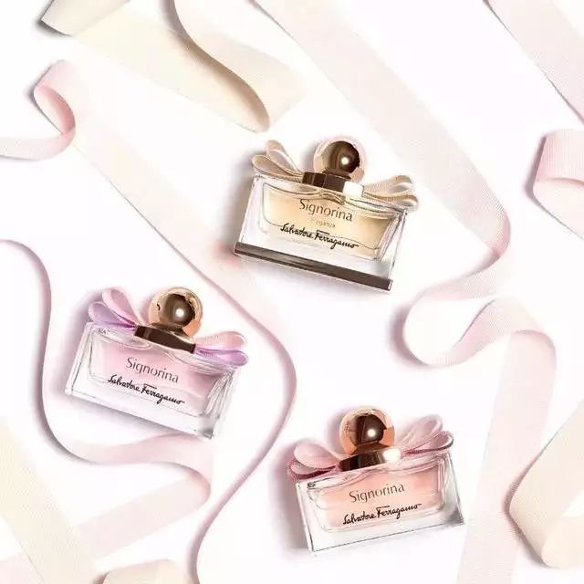 林允纪梵希代言,林允菲拉格慕香水