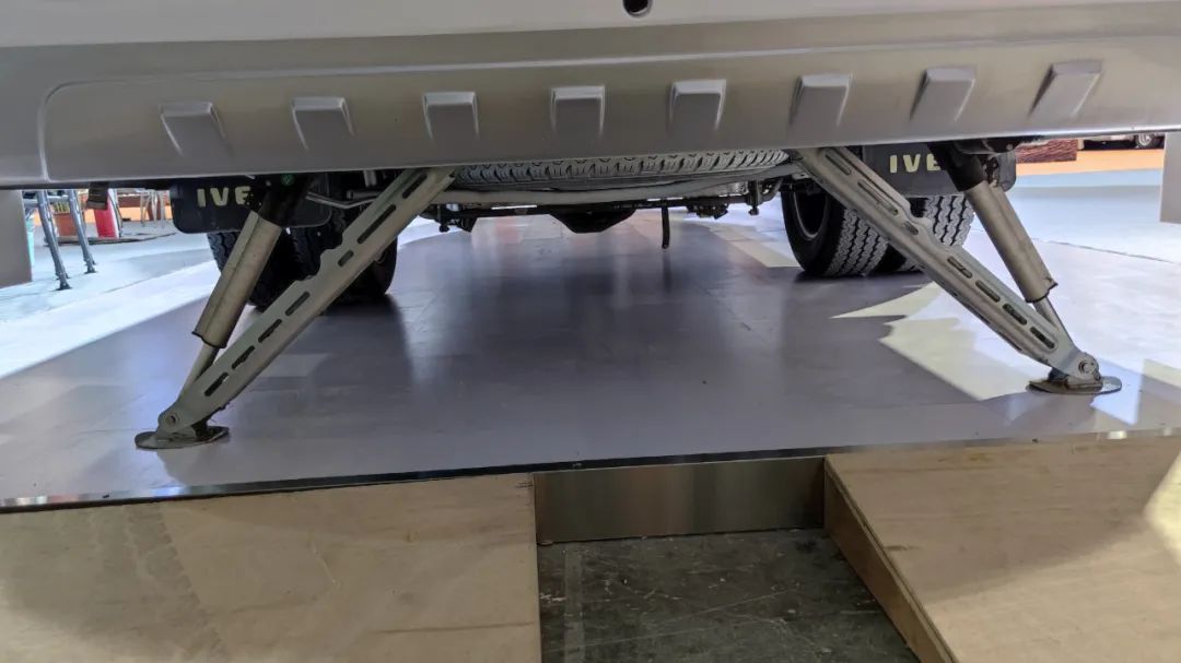 电力升级全新登场!|德兴大熊座为「精致、实用」代言