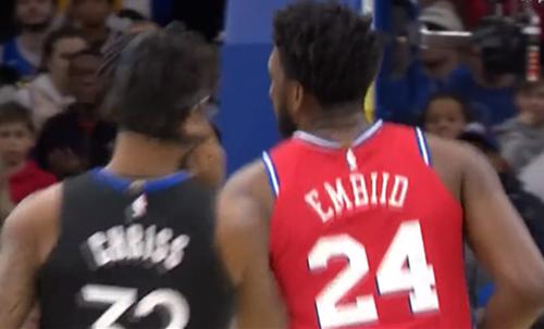 恩比德穿24号致敬科比,恩比德庆祝动作致敬巴特勒