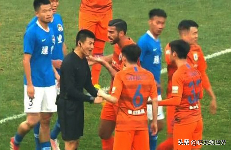 拔出萝卜带出泥？傅明判罚+论文抄袭事件备受关注，足协需要公开