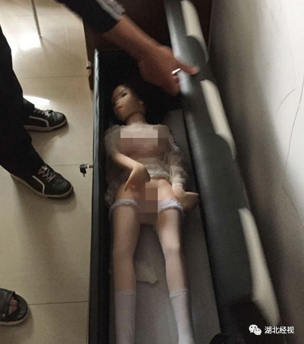 “5年级女儿在学校被男同学袭胸，老公却让忍一忍算了！”气哭…