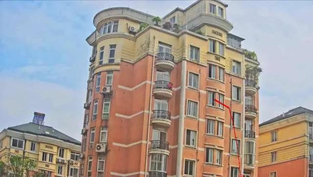 小区高空抛物监控智能预警,实时识别高空抛物行为