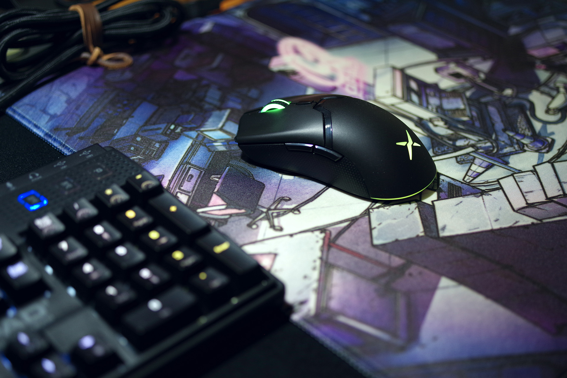 m800鼠标推荐,多彩m800无线双模鼠标