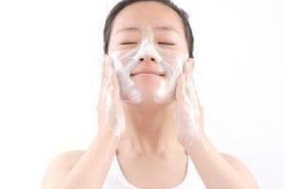 干敏肌换季干痒紧绷，2种植物解决，坚持使用皮肤水润又透亮