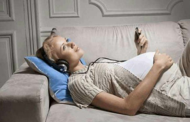 六个月的胎儿要注意什么,六个月的胎儿是怎么样