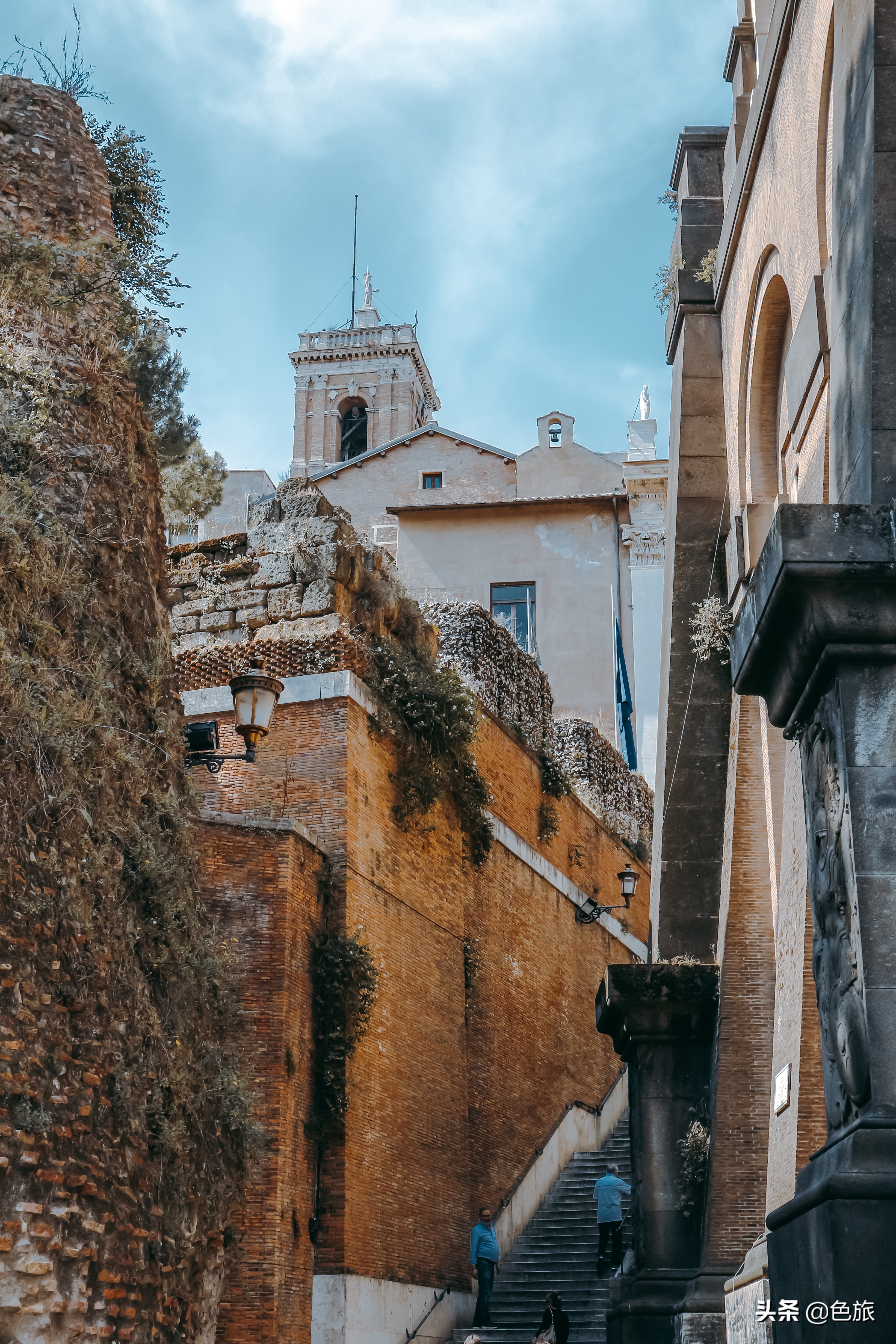 跟随赫本的脚步重温罗马假日,跟着赫本的脚步来到了罗马