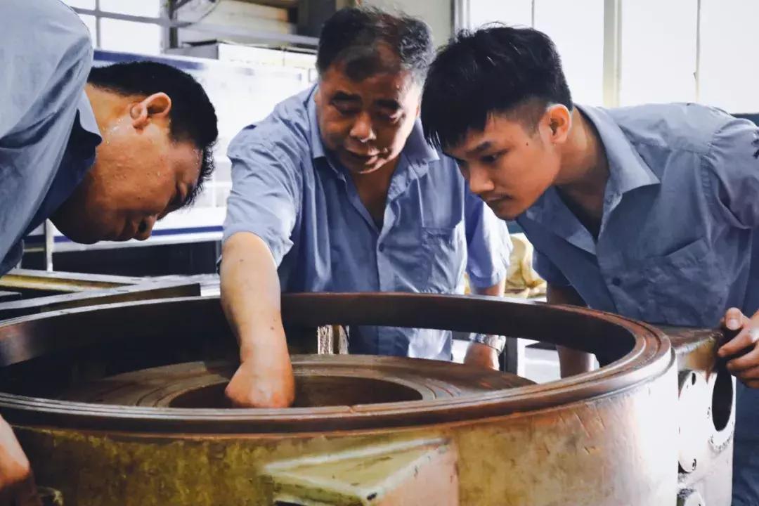 高手在民间熟练的工人师傅们,高手在民间劳动人民的智慧最可贵