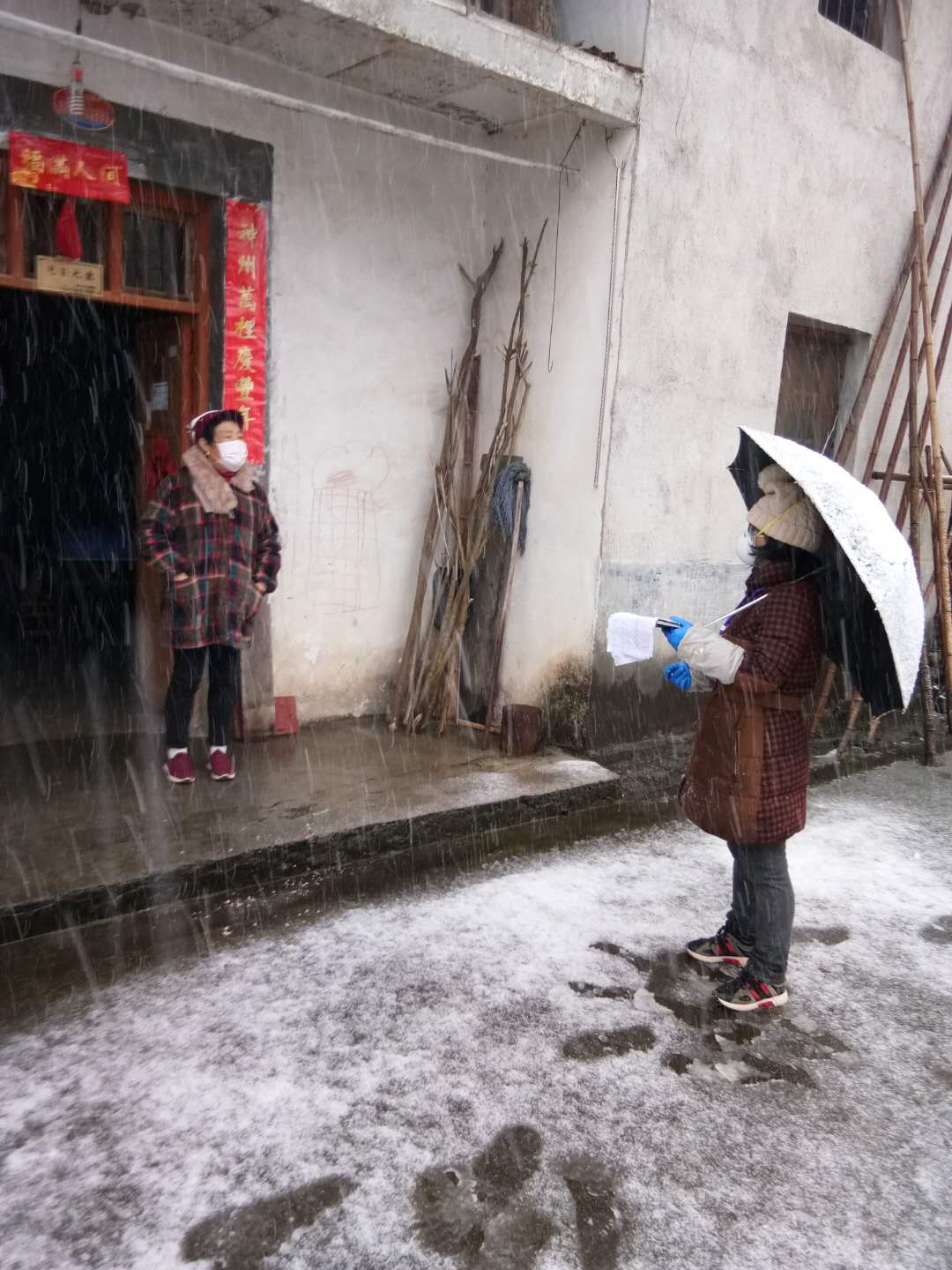 抗击疫情一户不落,疫情防控不落一人群