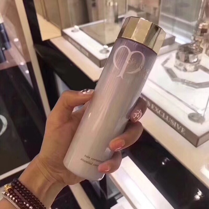 日本好用的抗衰老护肤品排行榜 (日本好用护肤品中高端)