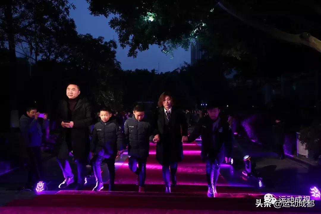 2018足球比赛冠军,成都足球赛事2019