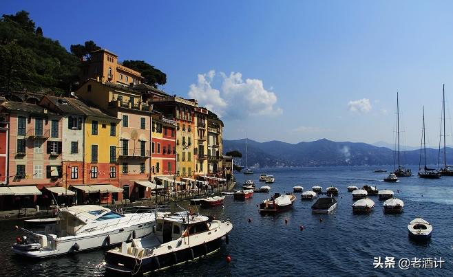 波尔多是西班牙著名的葡萄酒产区,法国葡萄酒波尔多产区