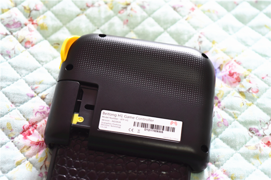 北通h1游戏手柄使用教程,北通h1手柄玩手机游戏好用吗