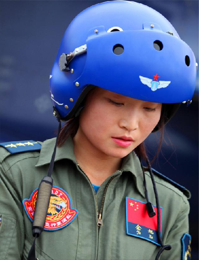 余旭墓碑,空军女英烈余旭视频