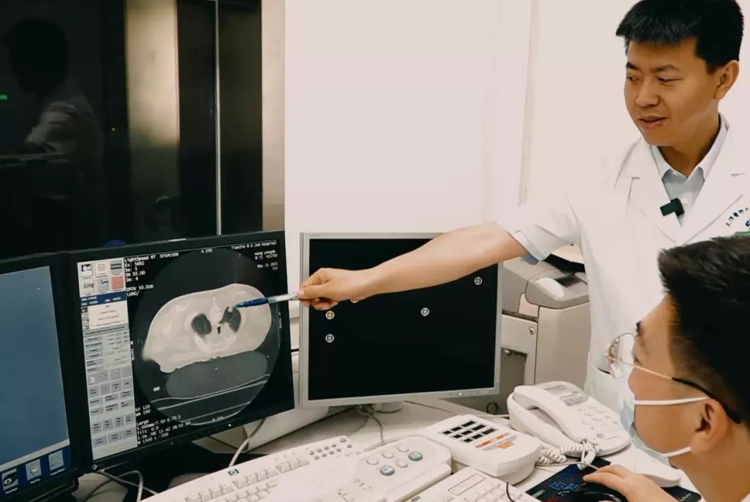 天津医科大学第二医院互联网医院风采展示-肿瘤科霍彬