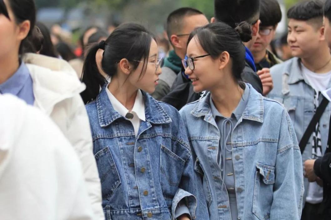 单招大专和高三上大专有区别吗,高考后上大专好还是直接单招好