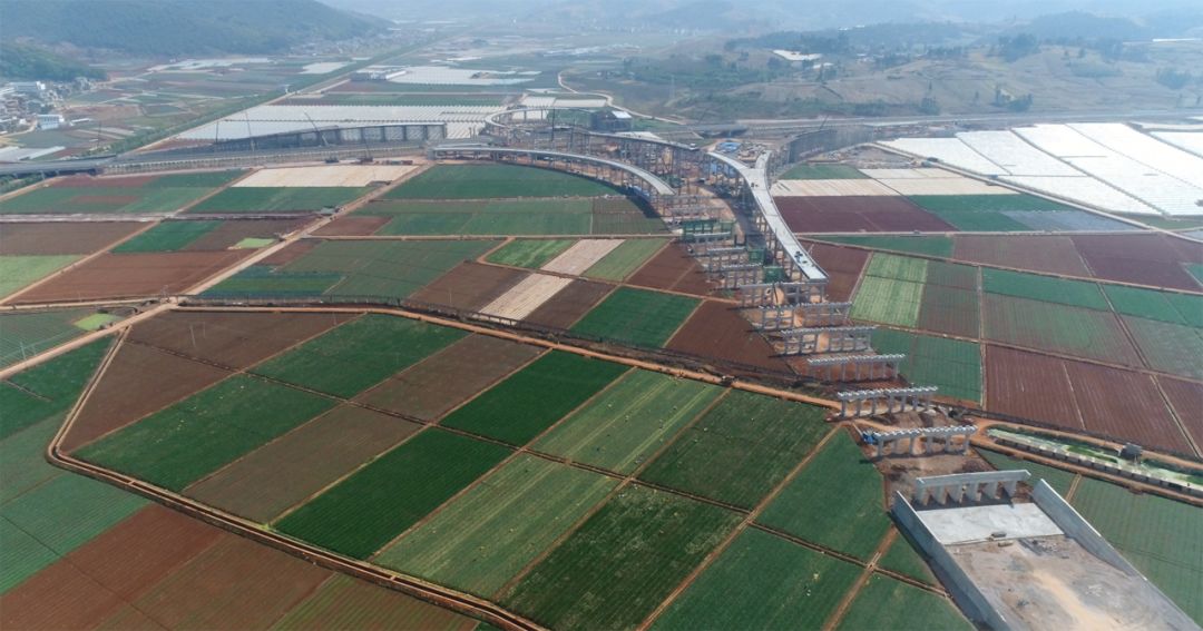 峨石红高速公路红河段进展情况,红河州红河县2024高速规划