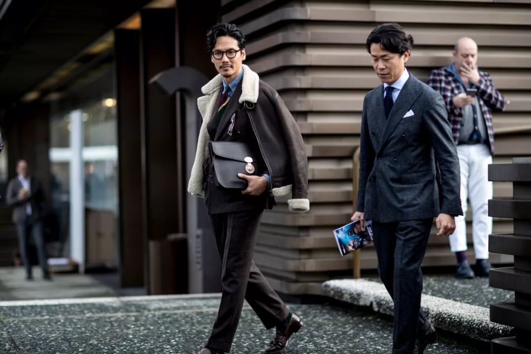 一个人是创业好还是上班好,上班和创业哪个更合适