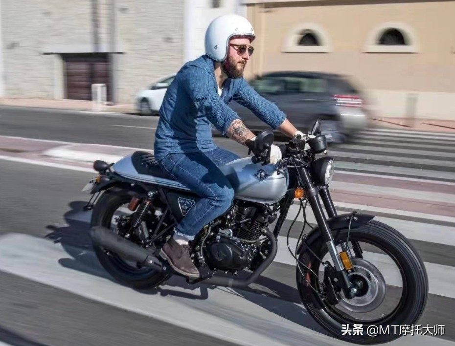 国产双缸250测评,银钢双缸拿铁250测评