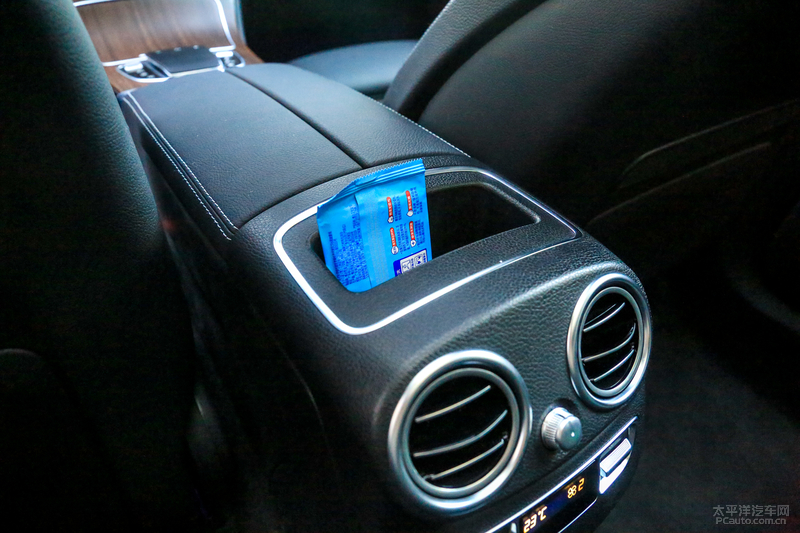 奔驰glc300l动感型第一视角,实拍了解2020款奔驰glc300