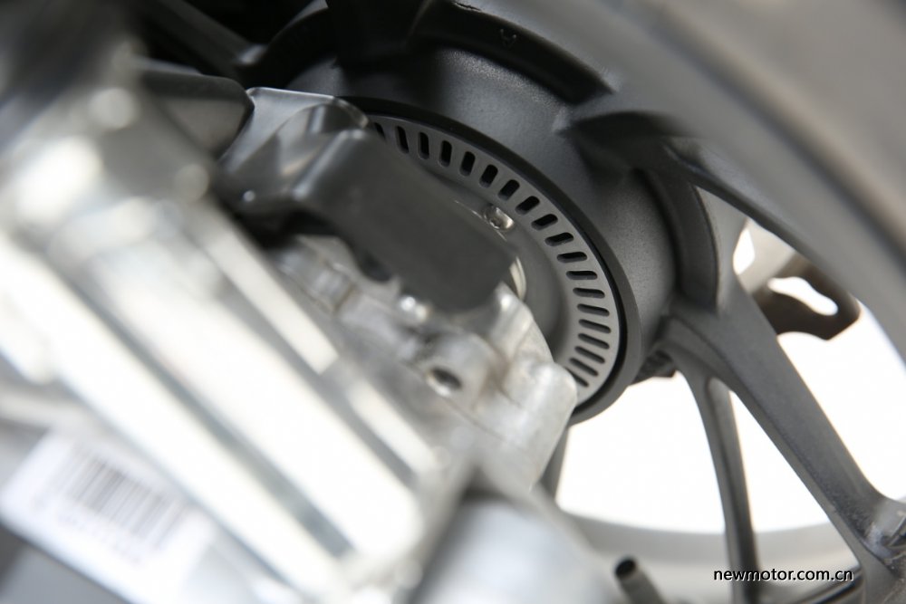 大阳v锐adv150踏板测评,大阳v锐300踏板测评