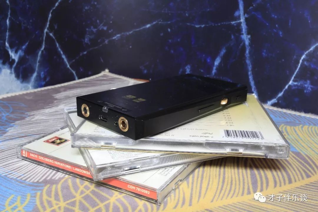 「耳机展新品体验之砖塞组合平价篇」论一只鸭和一只羊的烹饪方法