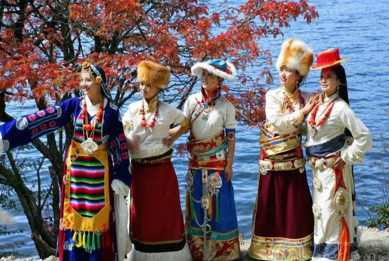 藏族的风俗习惯作文,藏族的风俗简介