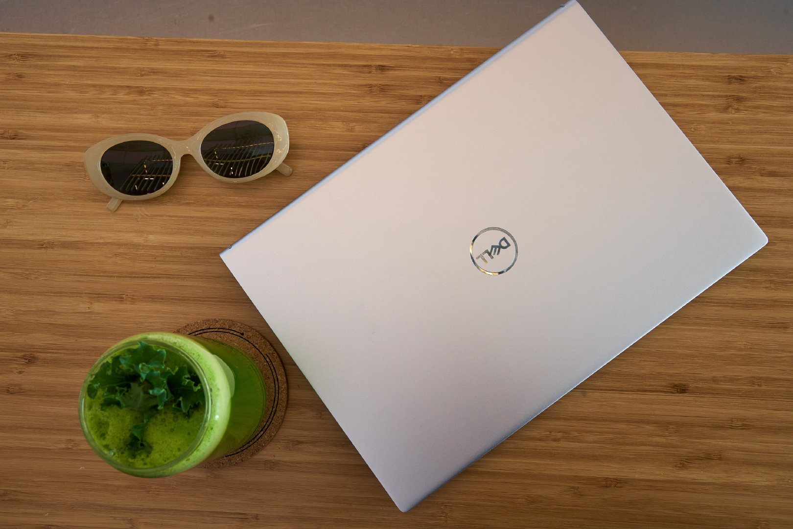 轻薄本戴尔灵越,戴尔灵越13pro和联想yoga13s