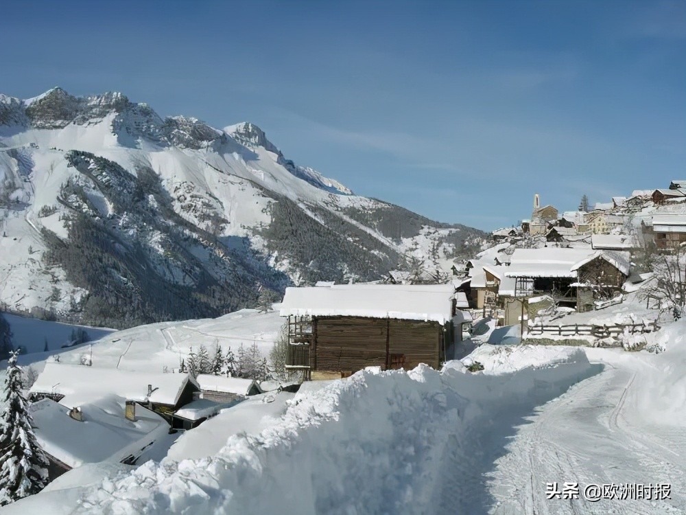 法国十大最美小镇排名,最受欢迎的法国小镇