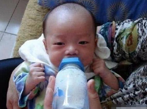 央视再曝光8款大牌假洋奶粉,洋奶粉的骗局揭秘