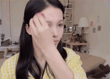 lisa泰妆韩妆,淡颜系适合韩妆还是泰妆