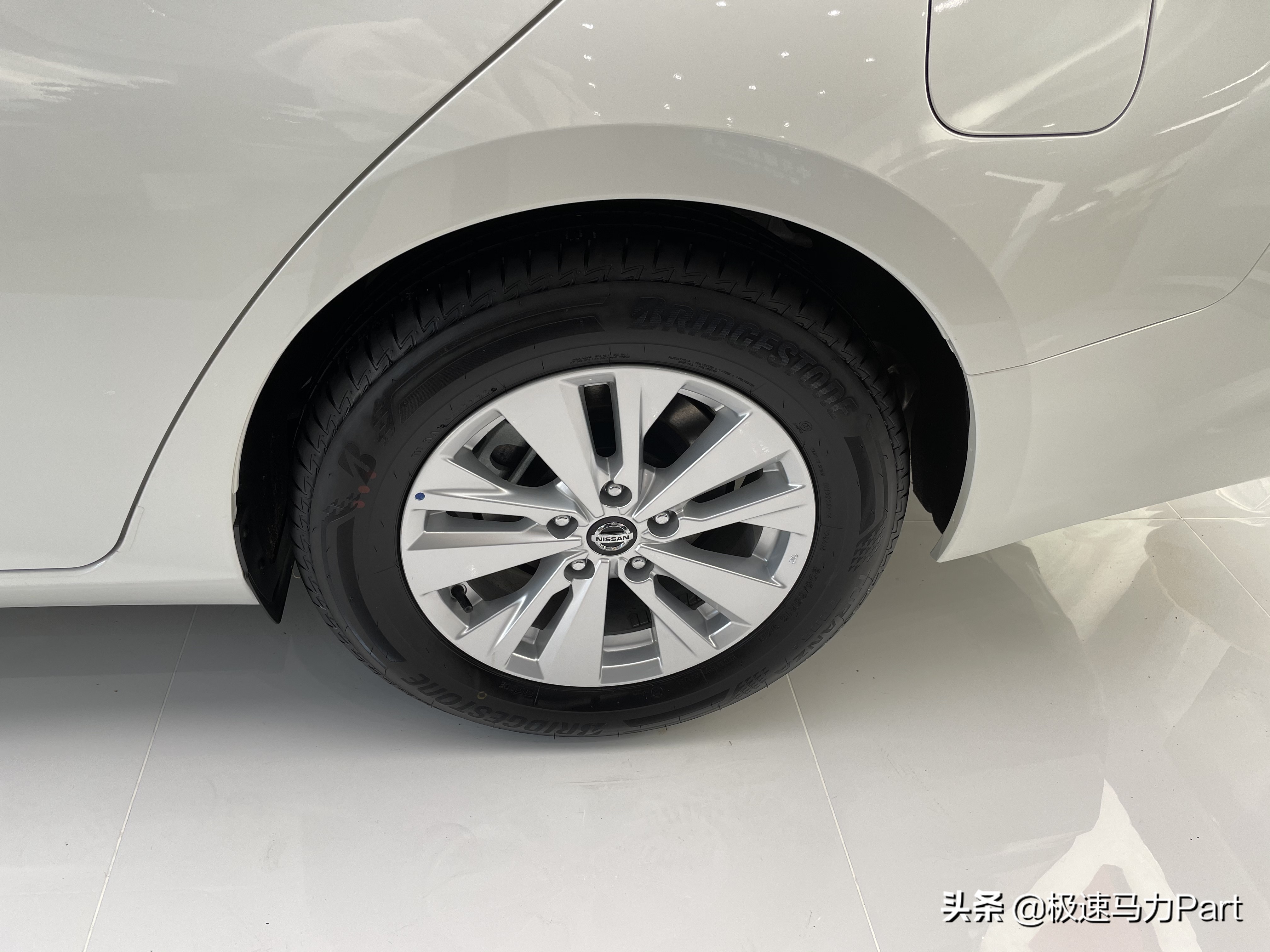 日产天籁测评新车评网,日产天籁测评视频播放