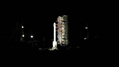 嫦娥奔月跟什么日子有关系,嫦娥的一天是怎么度过的