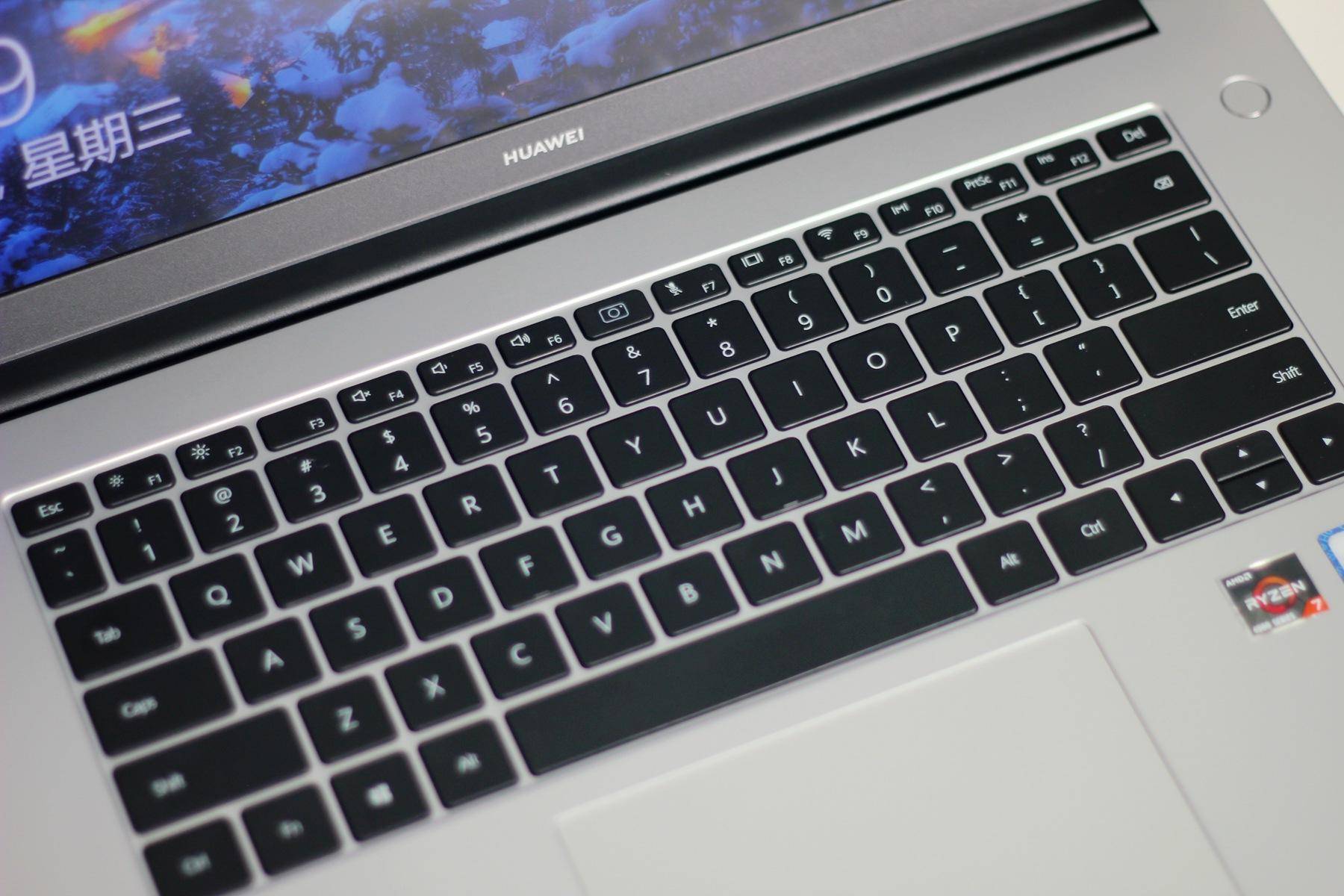 选购笔记本真的有必要一步到位吗,如何选购笔记本应该注意哪些方面