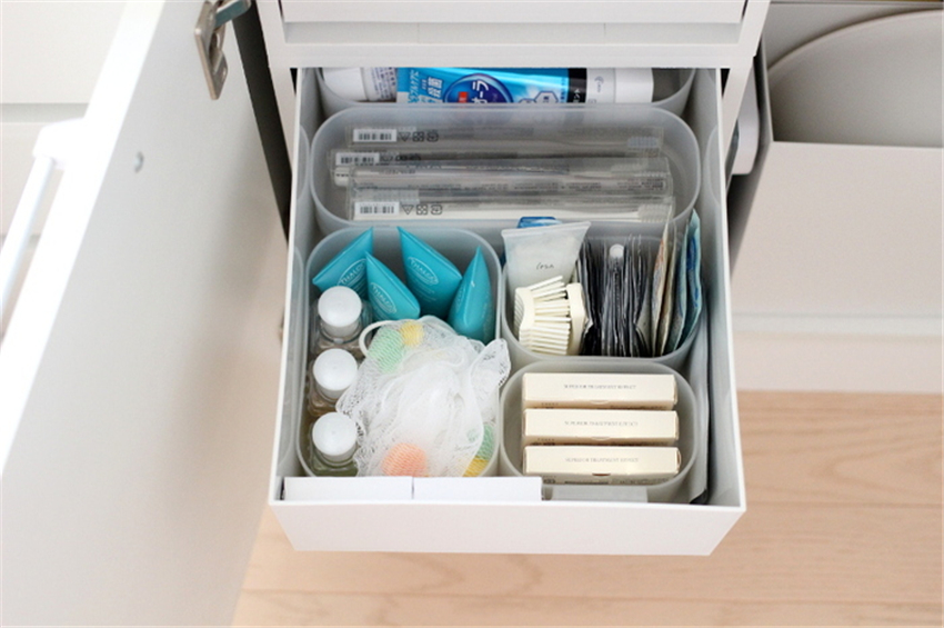 抽屉总是乱七八糟怎么收拾,抽屉下杂乱的东西怎么收纳