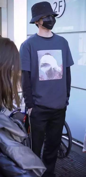 蔡徐坤哥哥衣服品牌是什么,蔡徐坤的服装品牌叫啥