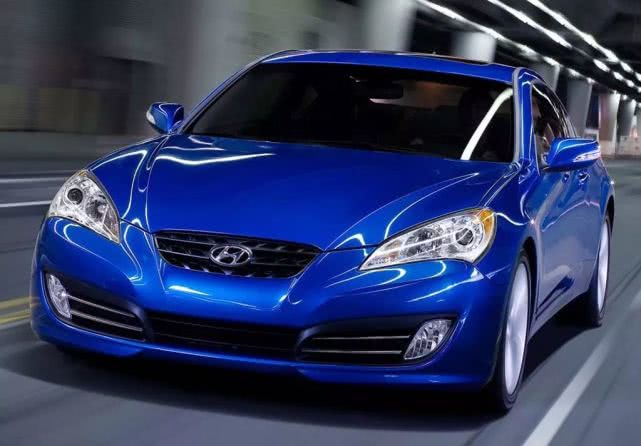 9万块买台进口跑车,用10万买台法系跑车