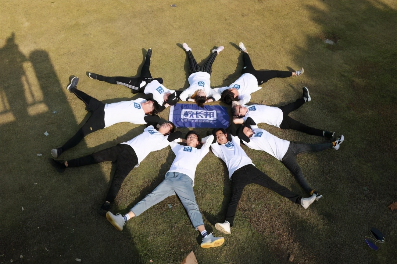 凝心聚力你我同行----记校长邦游美上海营地团建活动