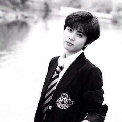 美女日推写真之日本小姐姐比美